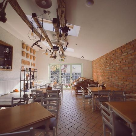 Villa Piazzetta Bacău Extérieur photo