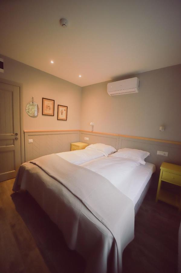 Villa Piazzetta Bacău Extérieur photo